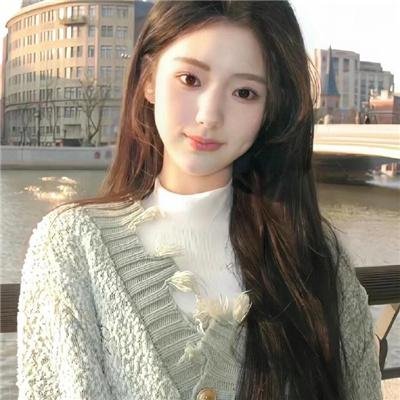 演员